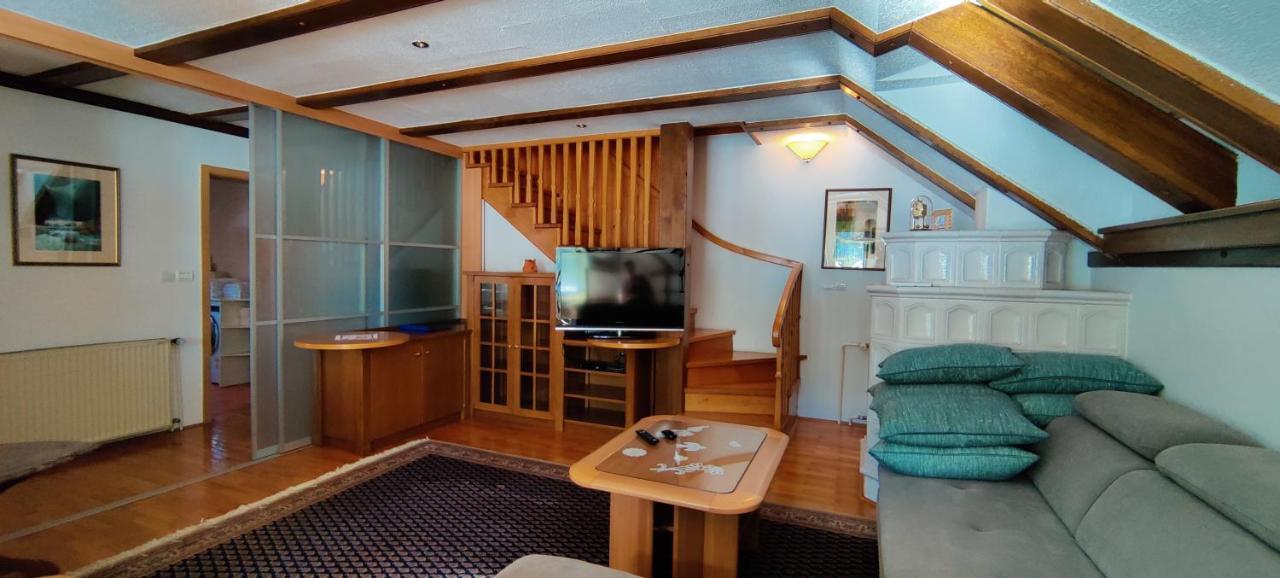 Guesthouse Pri Zalogarju Zelezniki Εξωτερικό φωτογραφία