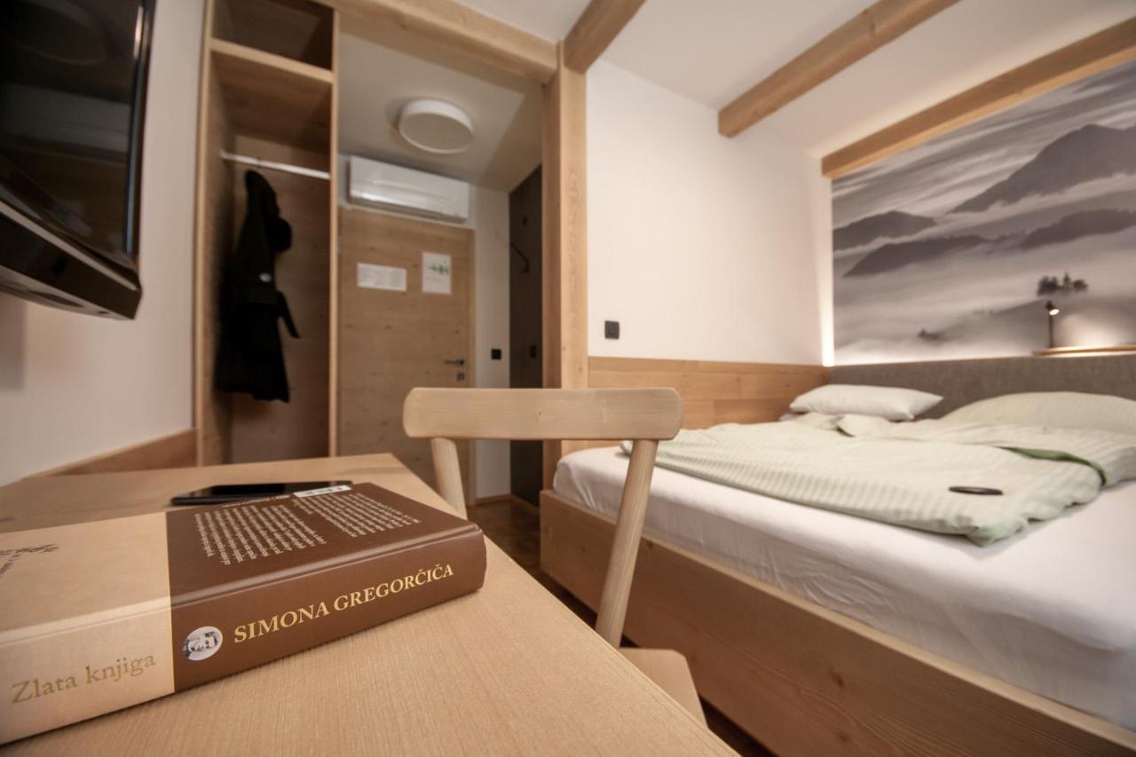 Guesthouse Pri Zalogarju Zelezniki Εξωτερικό φωτογραφία