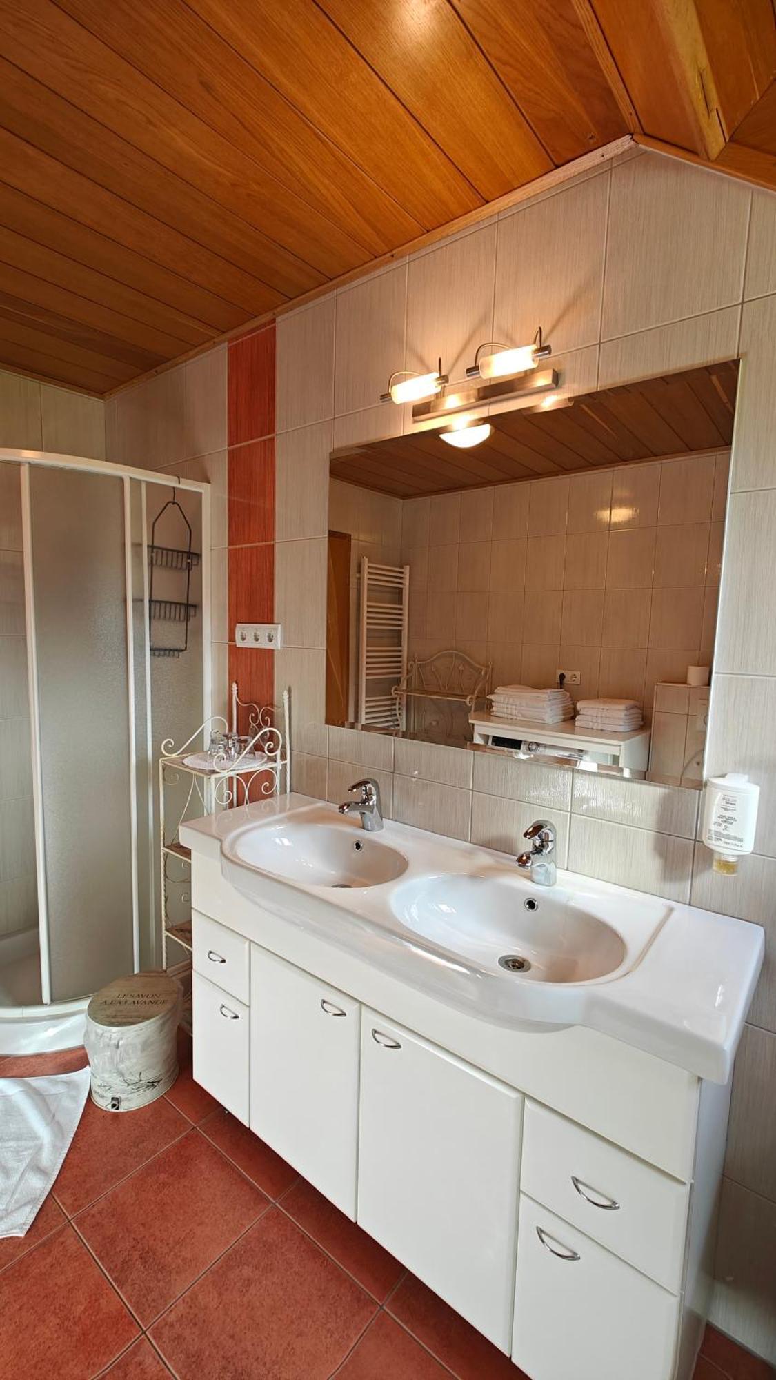Guesthouse Pri Zalogarju Zelezniki Εξωτερικό φωτογραφία
