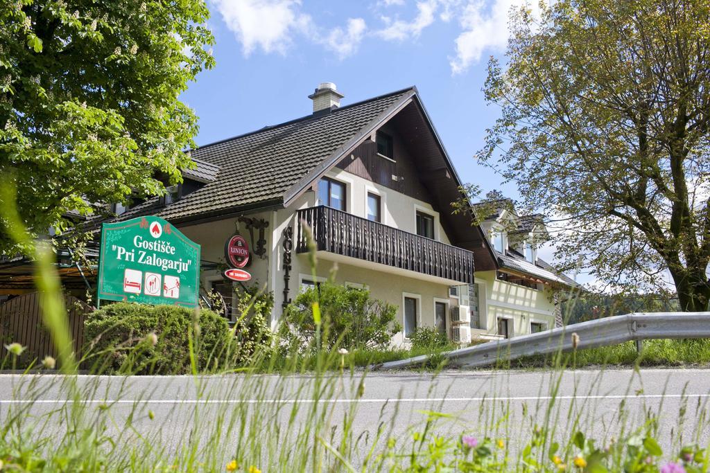 Guesthouse Pri Zalogarju Zelezniki Εξωτερικό φωτογραφία